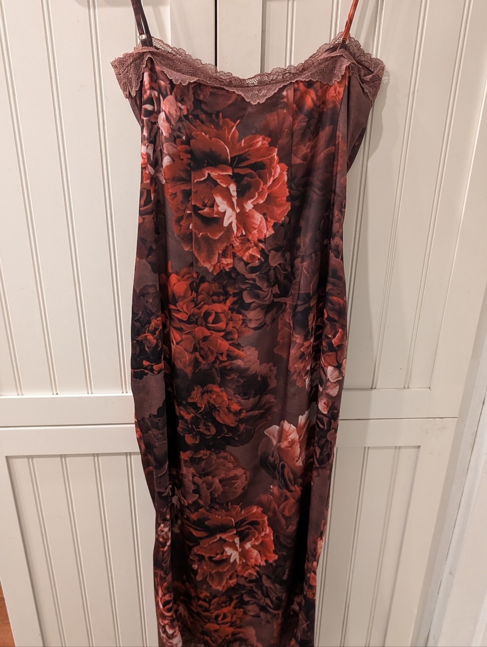 Meshki Makayla Lace Peony Midi Dress: Small - Picture 9 of 10